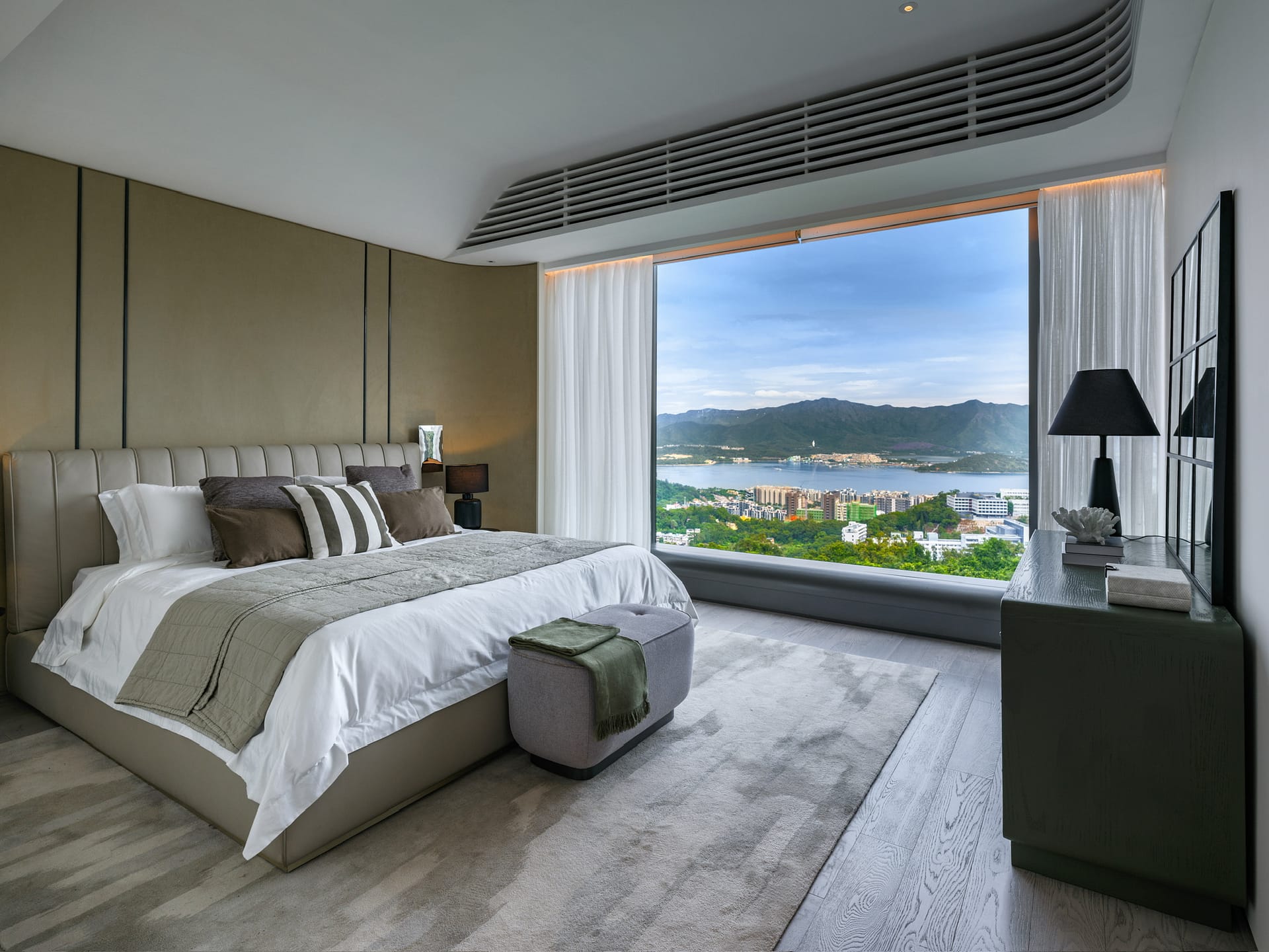La Vetta Duplex rooftop staging8